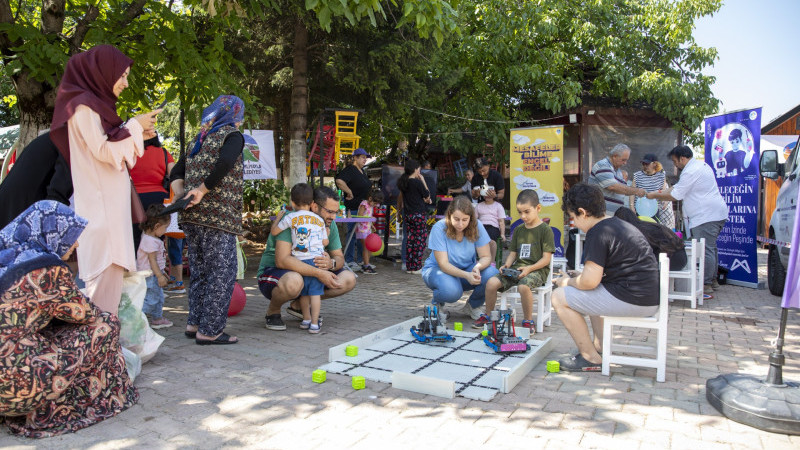 MERSİN BÜYÜKŞEHİR, ‘DİJİTAL KÖY BULUŞMALARI’ İLE DİJİTALİ KÖYLERE TAŞIYOR