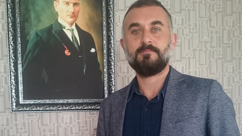 BAŞKAN AV. ULAŞ YILMAZ: MİLLETİMİZİN YÖNÜ CHP'DEN YANA