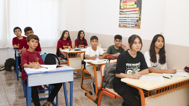 BÜYÜKŞEHİR KURS MERKEZLERİ ÖĞRENCİLERİ GELECEĞE HAZIRLIYOR