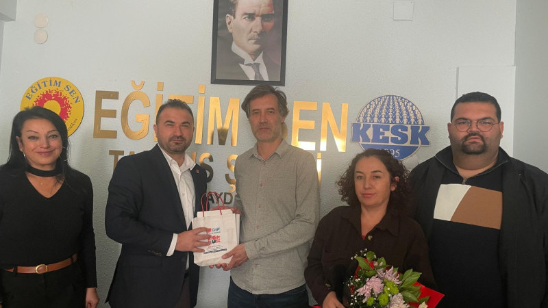 CHP TARSUS İLÇE ÖRGÜTÜNDEN 24 KASIM ÖĞRETMENLER GÜNÜ ZİYARETLERİ