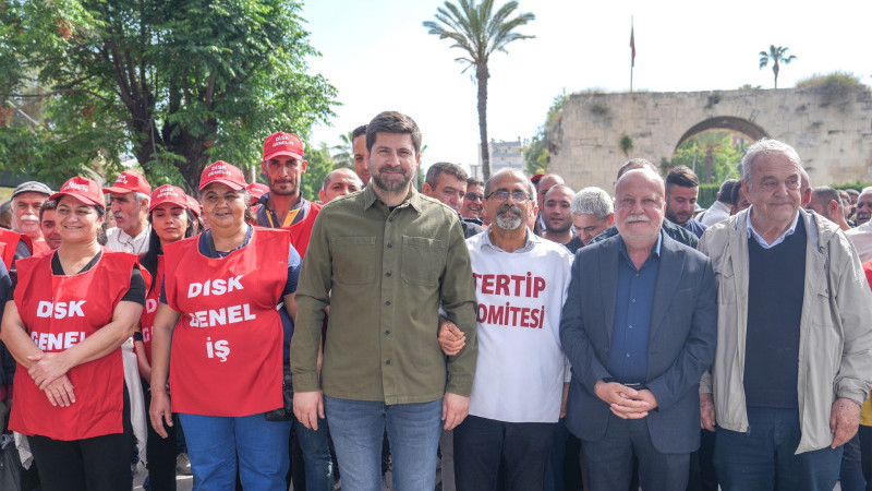 TARSUS’TA 1 MAYIS COŞKUSU MEYDANLARA TAŞTI