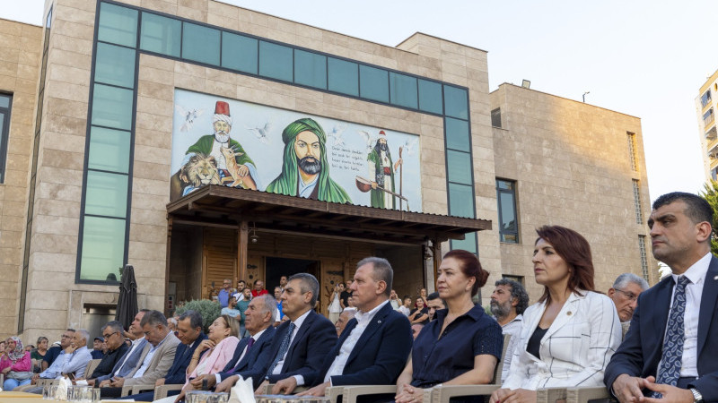 SEÇERLER, MERSİN CEMEVİ TARAFINDAN DÜZENLENEN AŞURE PROGRAMI’NA KATILDI