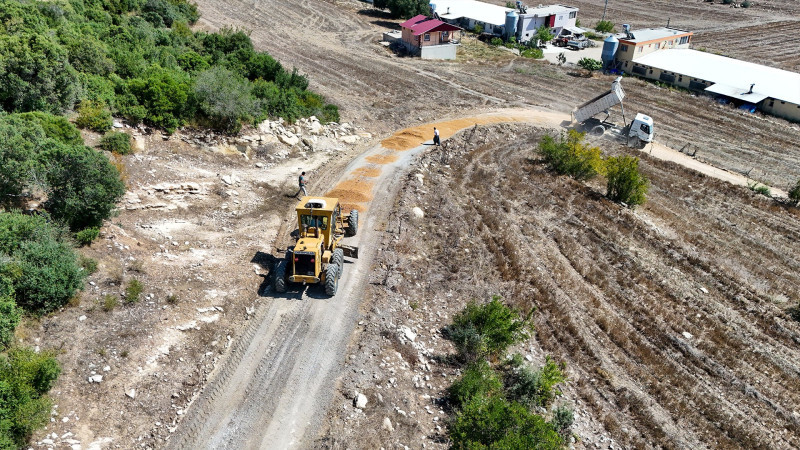 KUZOLUK MAHALLESİ’NDE ULAŞIM SORUNU ÇÖZÜLDÜ