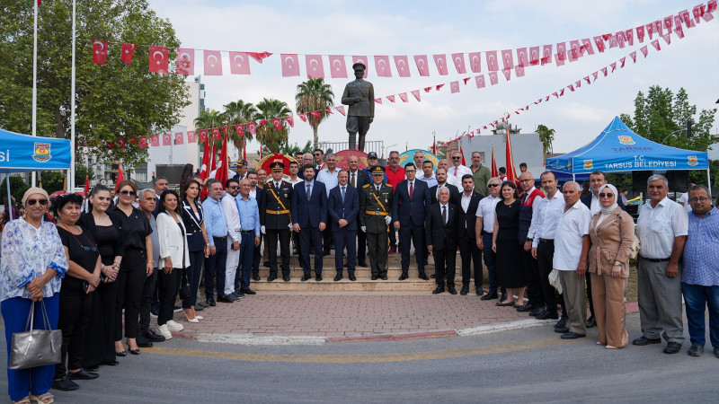 BÜYÜK TAARRUZ COŞKUYLA KUTLANDI