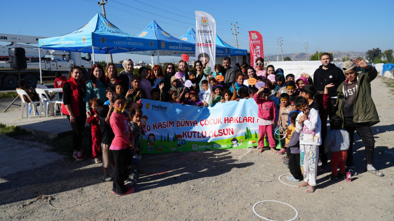 20 KASIM ÇOCUK HAKLARI GÜNÜ TARSUS’TA ÜÇ FARKLI NOKTADA COŞKUYLA KUTLANDI