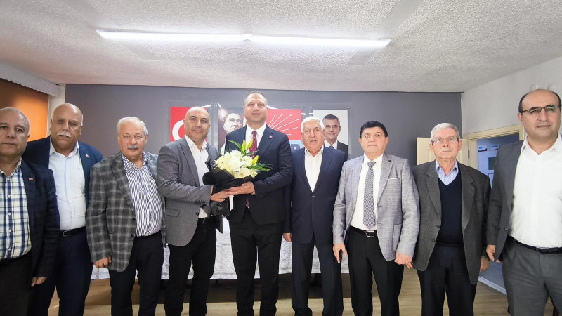 ODALARDAN CHP TARSUS İLÇE BAŞKANI YUSUF TIBIK’A HAYIRLI OLSUN ZİYARETİ