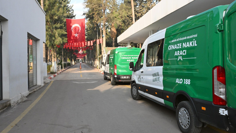 BÜYÜKŞEHİR 2025 YILINDA 15 BİN CENAZE HİZMETİ İLE VATANDAŞIN YANINDA OLDU