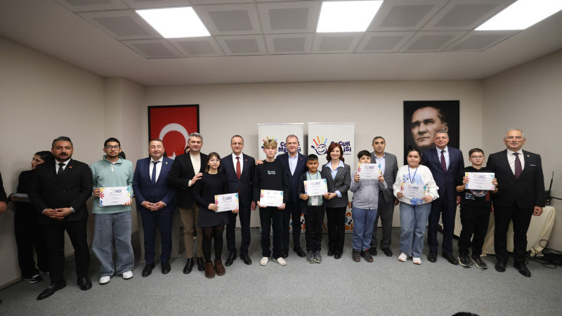 BAŞKAN SEÇER, BÜYÜKŞEHİR’İN ÇOCUK MECLİSİ ÜYELERİ İLE BİR ARAYA GELDİ