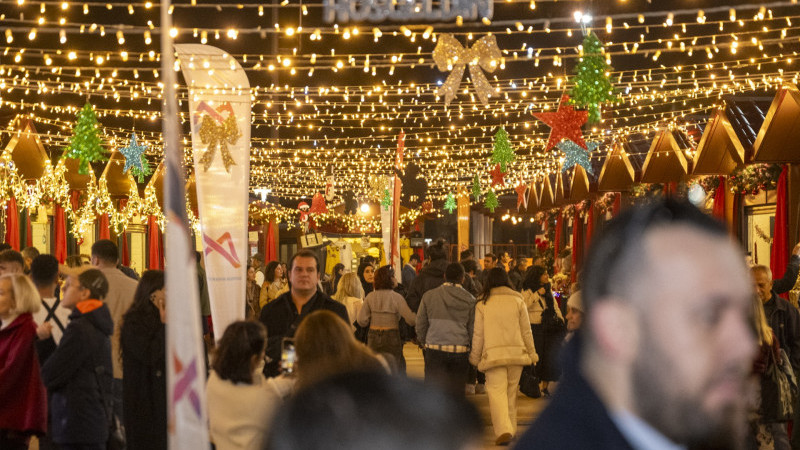YENİ YIL COŞKUSUNUN ADRESİ BÜYÜKŞEHİR’İN YILBAŞI PAZARI