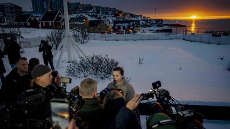DANİMARKA BAŞBAKANI FREDERİKSEN, GRÖNLAND’DA