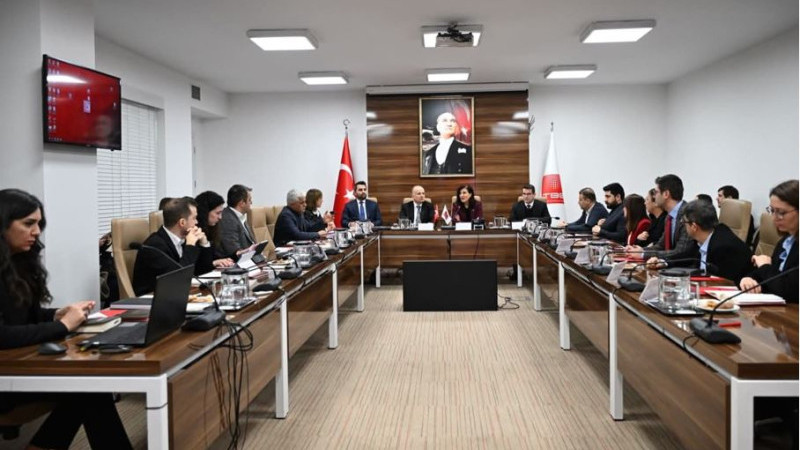 İKLİM DEĞİŞİKLİĞİYLE MÜCADELEDE KARARLI ADIMLAR