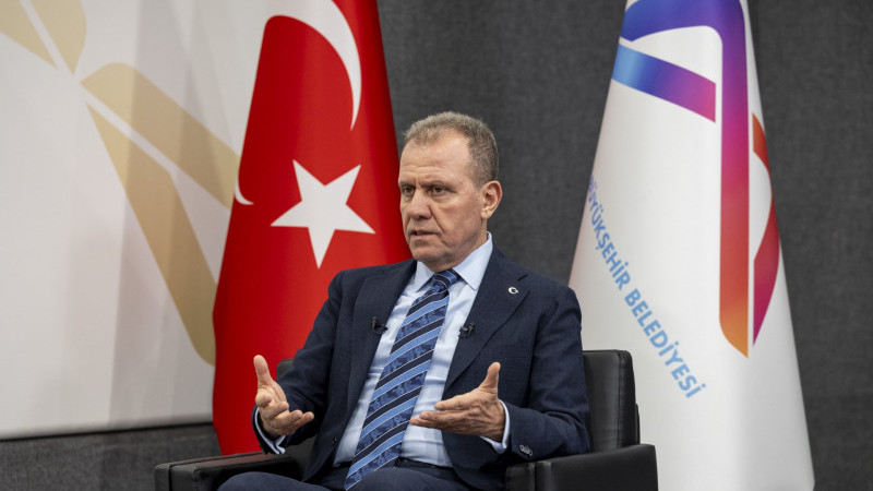 BAŞKAN SEÇER, YEREL TV VE RADYOLARDA GERÇEKLEŞEN ORTAK CANLI YAYINDA YIL SONU DEĞERLENDİRMESİ YAPTI