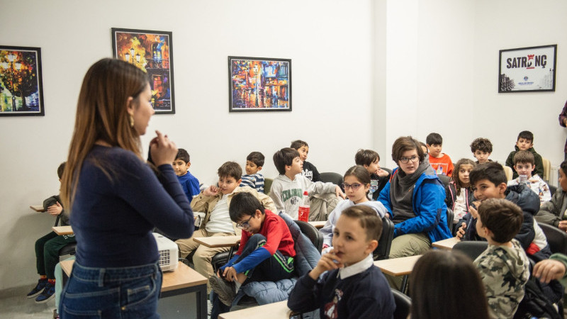 YENİŞEHİR’DE ÇOCUKLARA YÖNELİK YAPAY ZEKÂ EĞİTİMİ GERÇEKLEŞTİRİLDİ