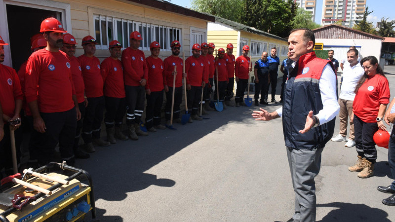 BELEDİYE EKİPLERİ TEYAKKUZDA!