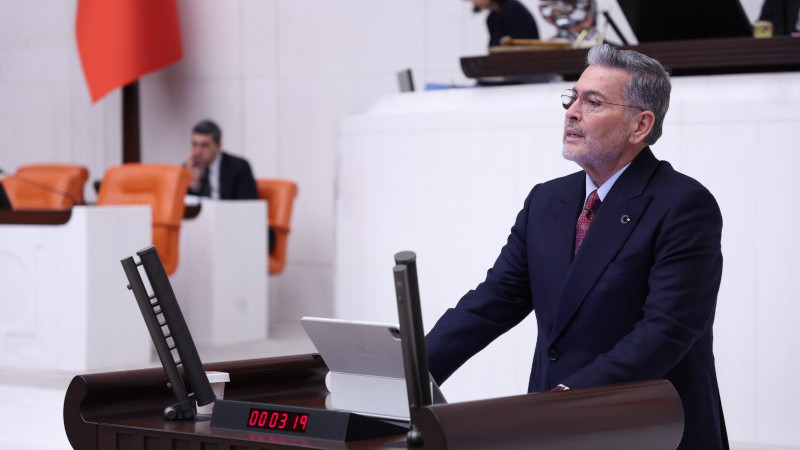 UYSAL: OKULLARA KADAR SIZAN ŞİDDET SARMALINA DUVAR ÖRMEK ZORUNDAYIZ