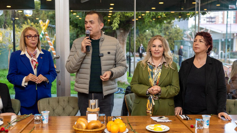 BAŞKAN ÖZYİĞİT: 