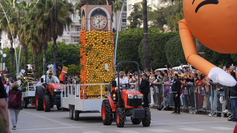 TARSUS BELEDİYESİ’NE PORTAKAL ÇİÇEĞİ FESTİVALİ’NDE ÖDÜL