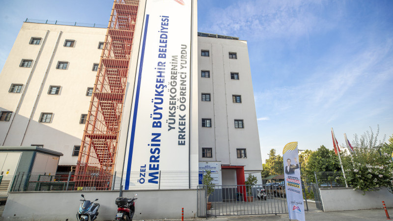 ÜNİVERSİTELİ GENÇLERİN MERSİN’DEKİ YUVASI: BÜYÜKŞEHİR YURTLARI
