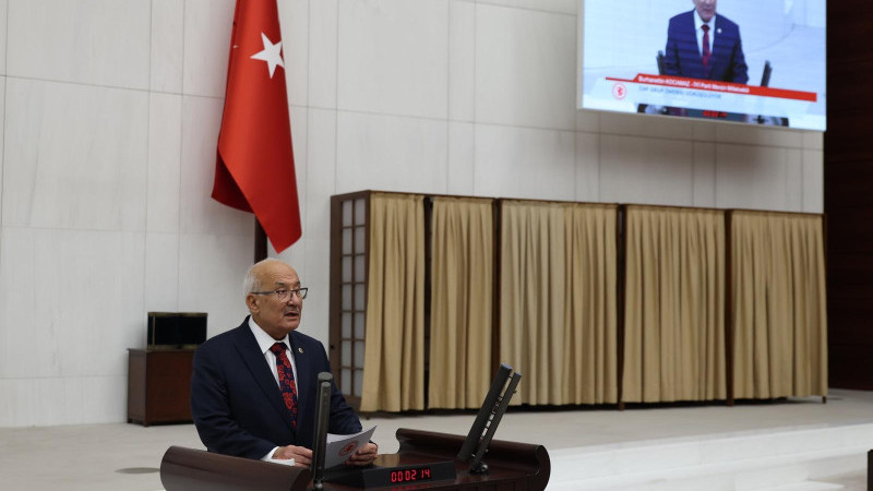  MİLLETVEKİLİ KOCAMAZDAN ÇEŞMELİ- KIZKALESİ OTOYOLU ÜCRETİNE TEPKİ