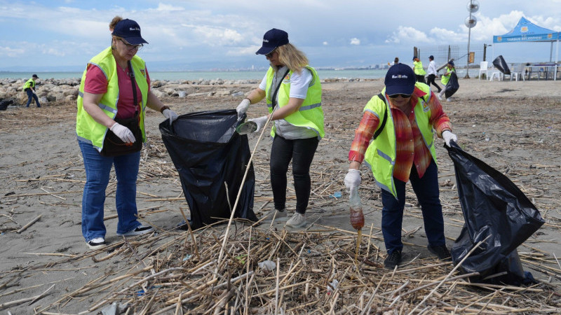 TARSUS BELEDİYESİ DENİZ KAPLUMBAĞALARI İÇİN SAHADA