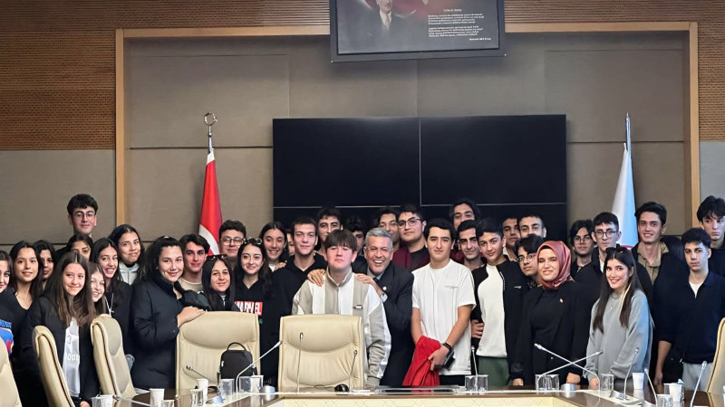 MİLLETVEKİLİ UYSAL’DAN 19 MAYIS RUHUNU YAŞATAN MESAJ