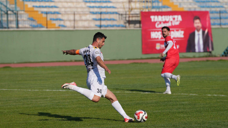 KÖYLER ARASI FUTBOL TURNUVASI'NDA İLK MAÇ OYNANDI