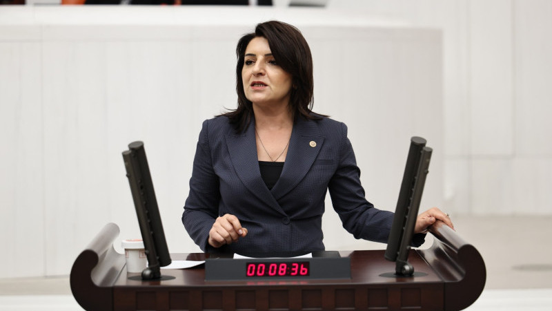 ÖSYM’DE “YANLIŞ YIL” SKANDALI MECLİS’TE