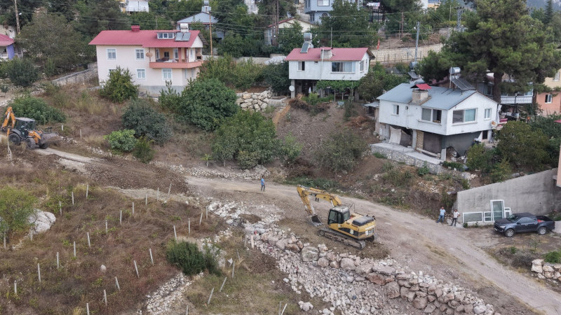 BOZTEPE MAHALLESİ’NDE ULAŞIMI KOLAYLAŞTIRAN ÇALIŞMALAR