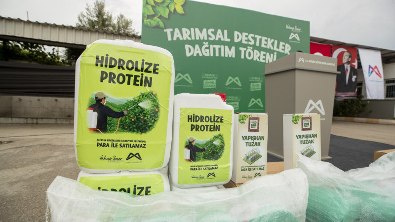 MERSİN BÜYÜKŞEHİR İLE TARIMIN KALBİ MERSİN’DE ATIYOR