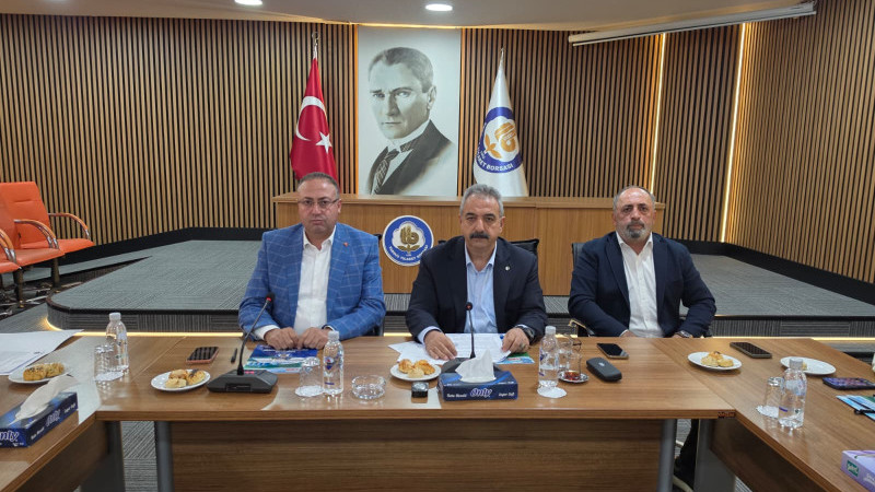 BAŞKAN AVCI:CUMHURİYETİN KAZANIMLARININ KORUNMASI VE EKONOMİK KALKINMANIN GÜÇLENDİRİLMESİ GEREKİR