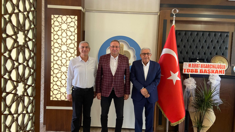 SARPKAYA VE GÜNAŞTI’DAN TARSUS TİCARET BORSASI BAŞKANI VEYİS AVCI’YA ZİYARET