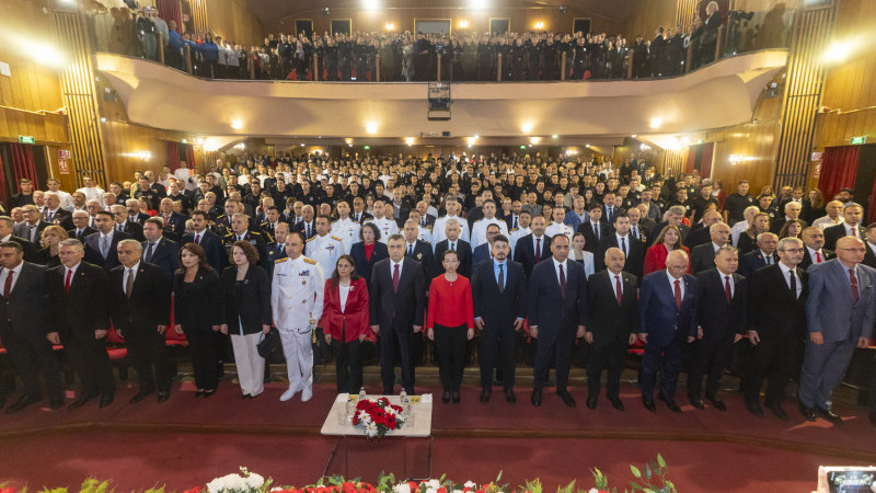BAŞKAN VEKİLİ GENÇ, 29 EKİM CUMHURİYET BAYRAMI KUTLAMALARINA KATILDI