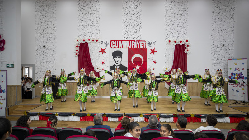 CUMHURİYETİMİZ İLELEBET PAYİDAR OLSUN!