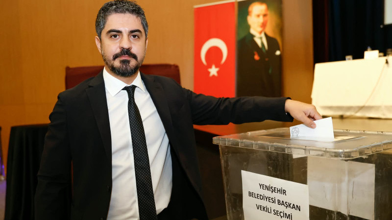 DUTLU: “İRADEMİZİN ARKASINDA BAŞKANIMIZIN YANINDAYIZ”